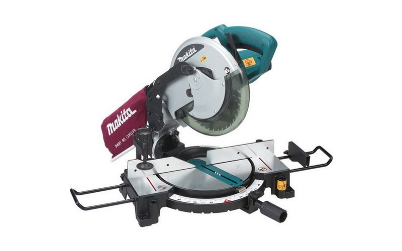 How to choose best compound miter saw with laser